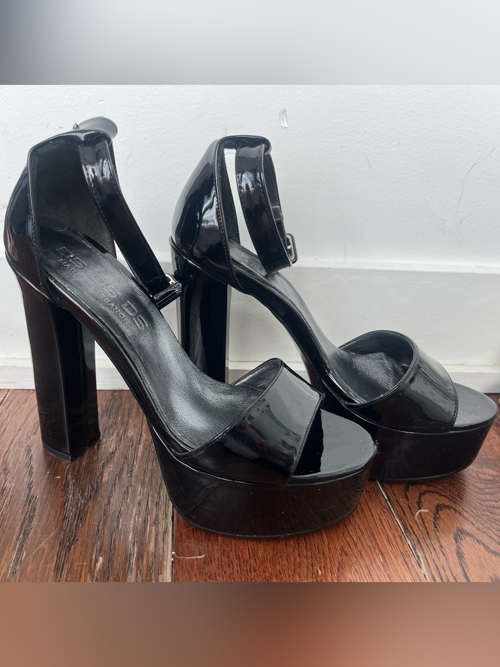Patent Black Platform Ankle-Strap Heels - size 7 US